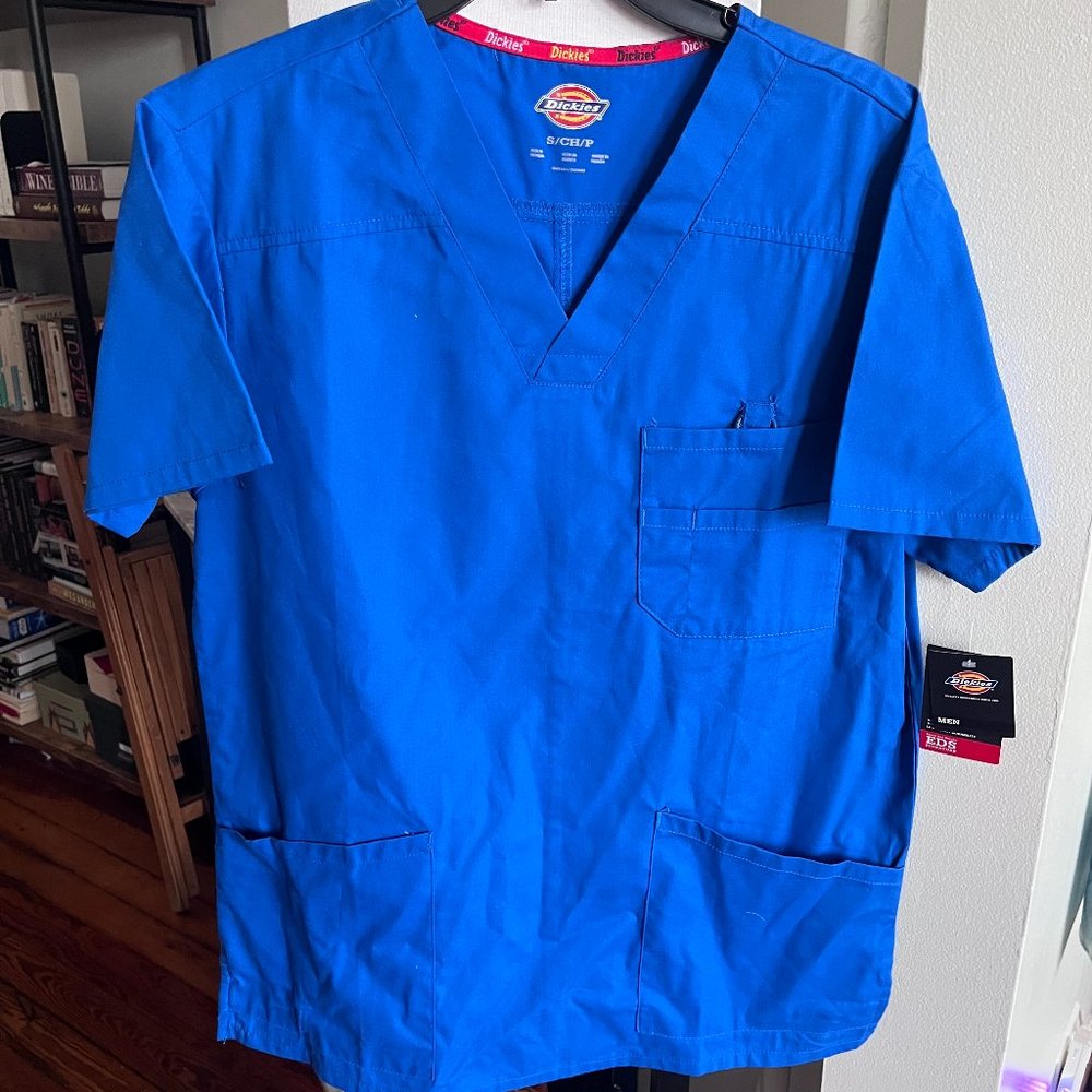 NWT DICKIES EDS Signature Men's V-Neck Solid Scrub Top